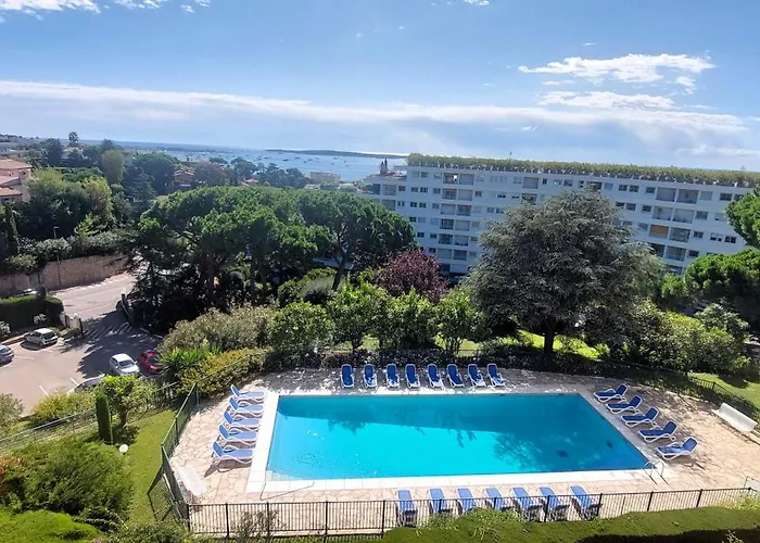 Cannes - Sea View- Swimming Pool - Parking - Beach