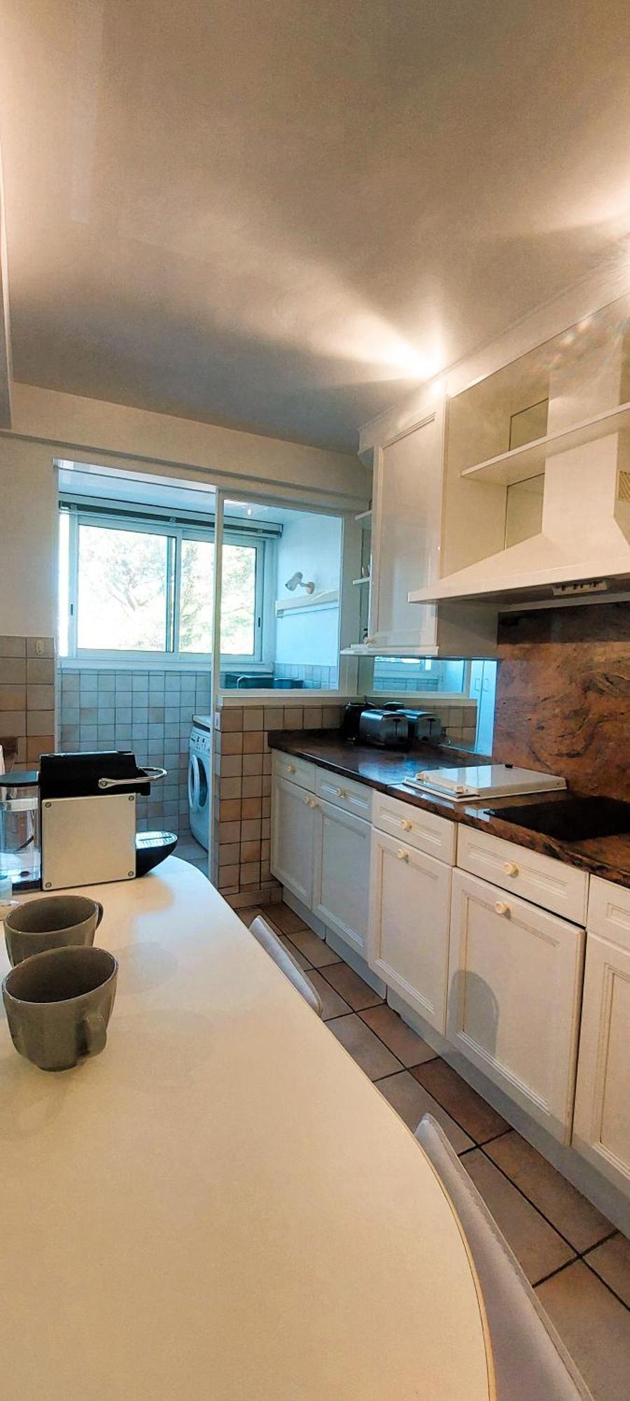Apartment - Sea View- Swimming Pool - Parking -