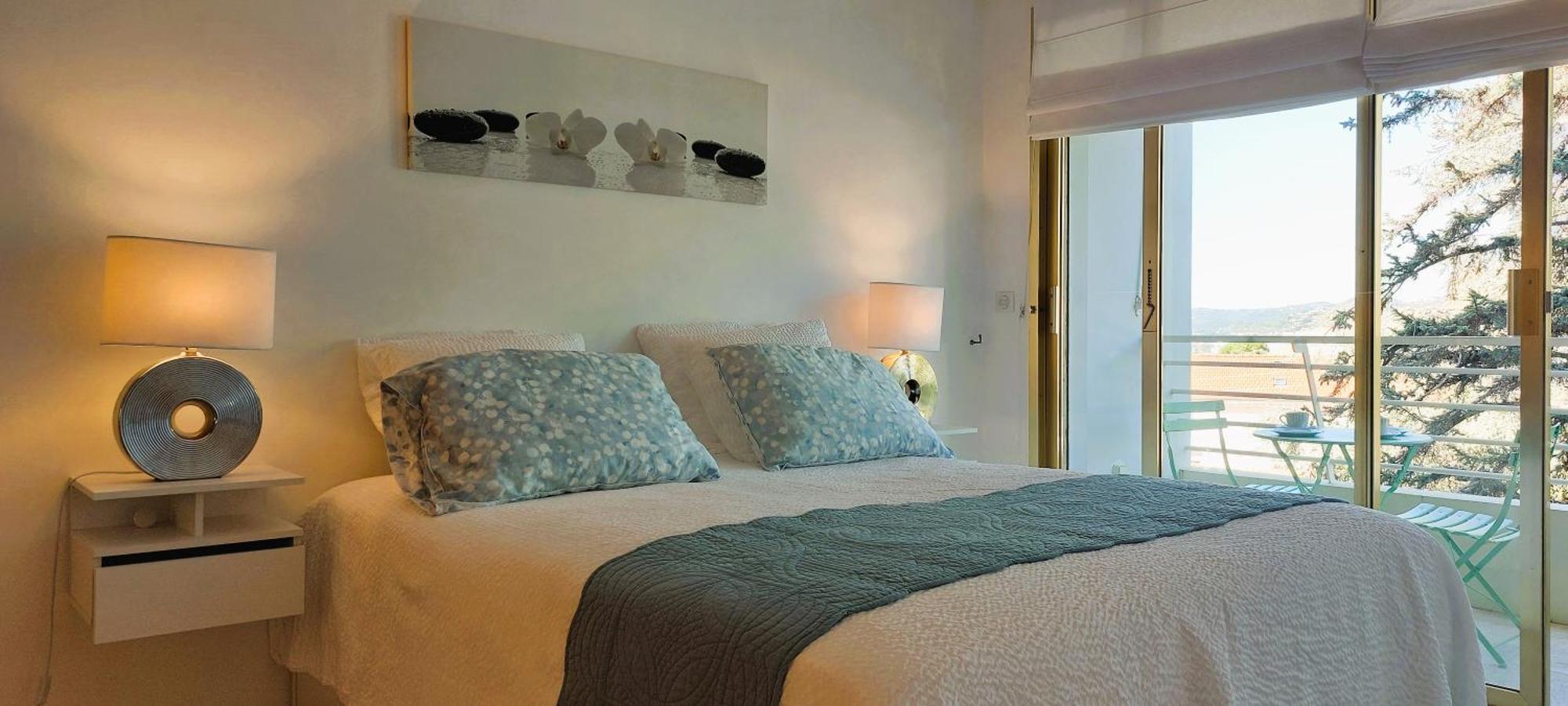 - Sea View- Swimming Pool - Parking - Cannes